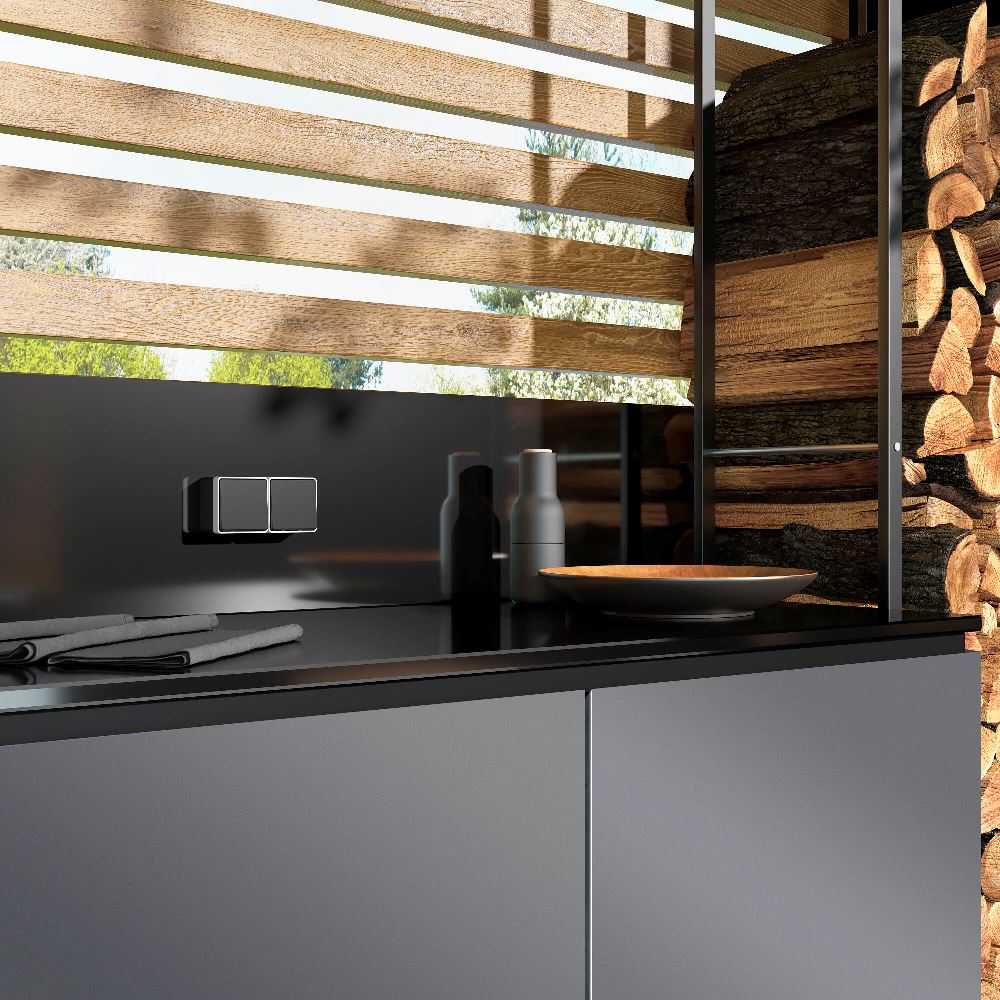 Выключатель одноклавишный накладной влагозащищенный Werkel Черный / Хром W5010235 — изображение 3